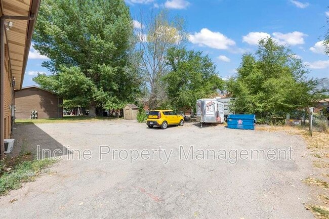 Building Photo - 1069 S 80 E