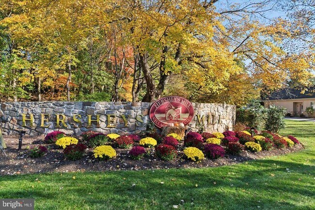 Building Photo - 201 Chandler Dr