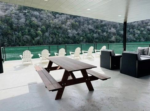 Building Photo - 2007 Manana St