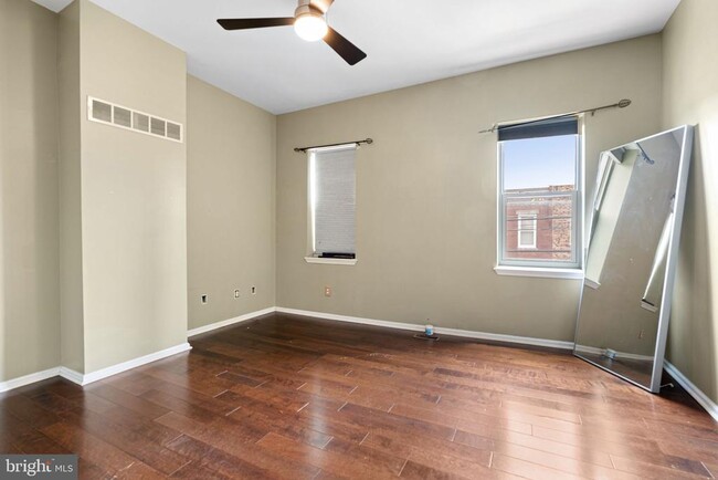 Building Photo - 1508 S 29th St
