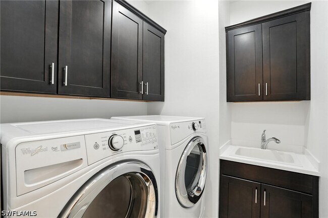 Building Photo - 4649 Abaca Cir