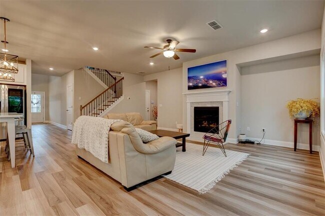 Building Photo - 4167 Bethany Manor Dr