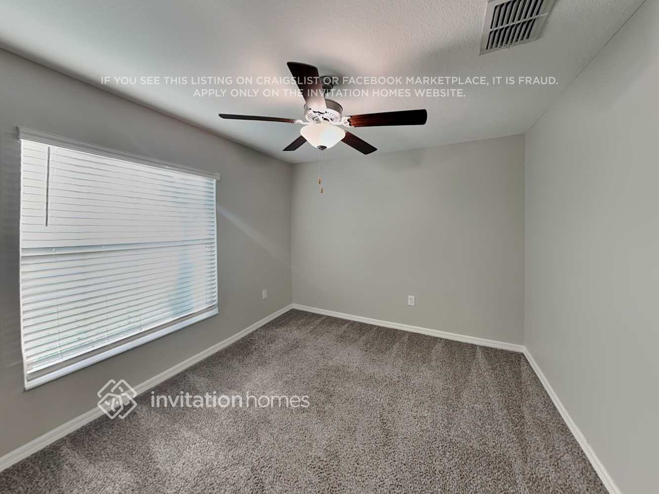 Building Photo - 1533 Blue Rose Dr