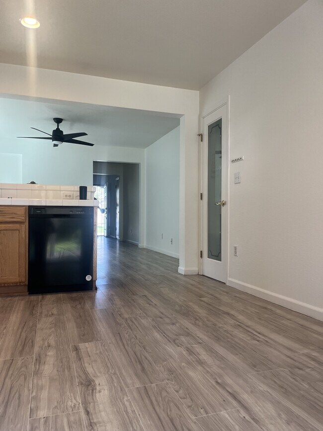 Building Photo - 1762 Bellis Ct