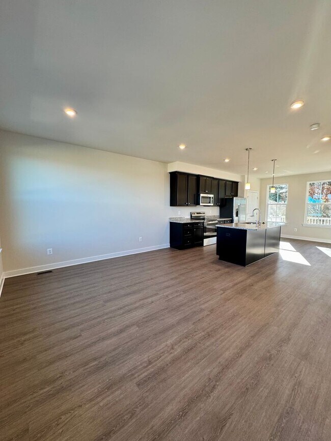 Building Photo - Brand New Townhouse for Rent in Wingate