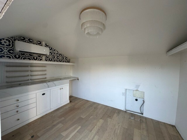Building Photo - 52801 Avenida Alvarado