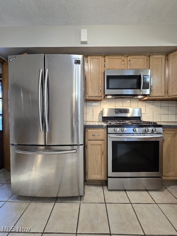 Building Photo - 24387 Lebern Dr