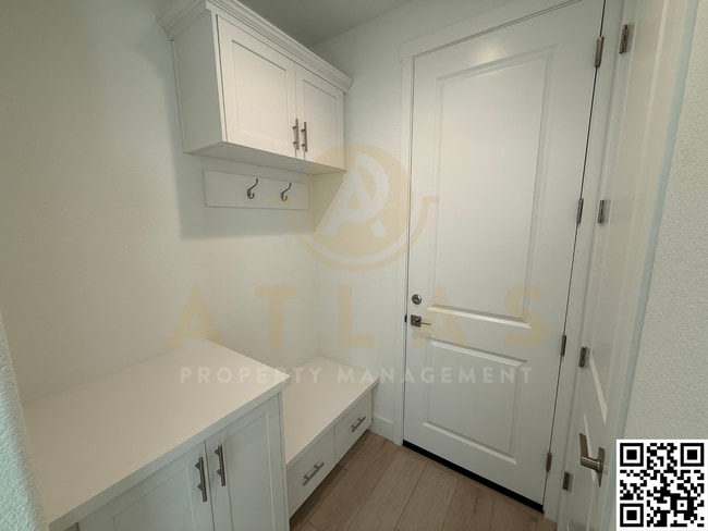 Building Photo - 495 Fortuni Ct