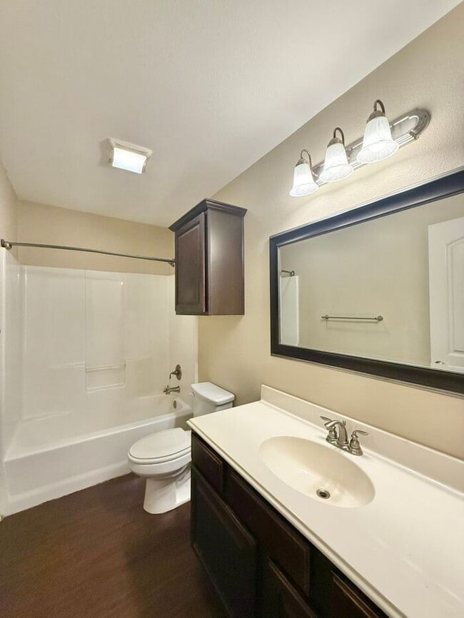 Building Photo - Tour Today! - Gorgeous 4 Bedroom Home in The Ranch Subdivision- Flint!