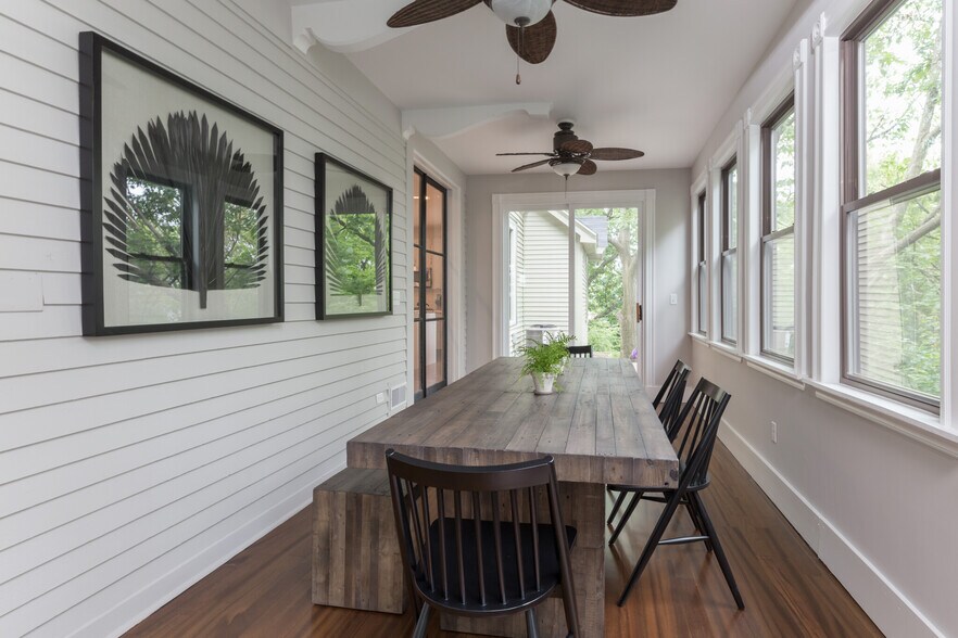 Building Photo - 65 Beech Glen St