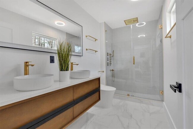 Building Photo - 5070 Alabama Rd