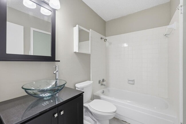 Building Photo - Half of Duplex Ready for New Tenants- 2 Bed, 2 Bath- North Richland Hills- Birdville ISD- 76180