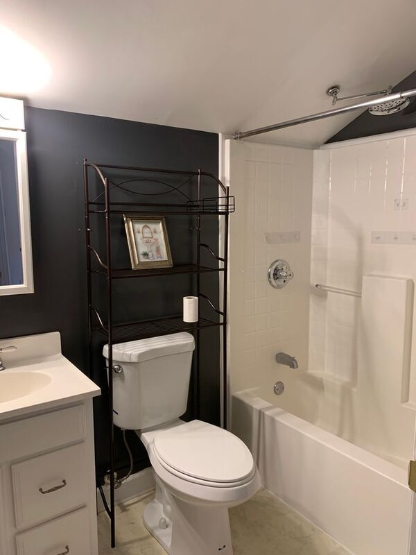 Building Photo - 5631 Swan Dr