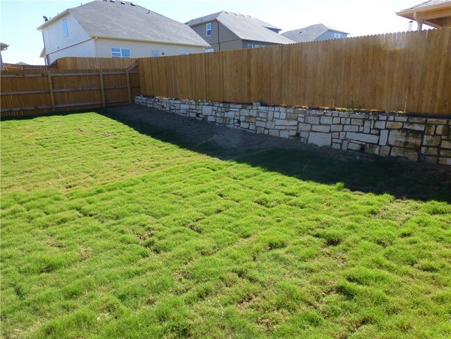 Building Photo - 113 Leona River Trail