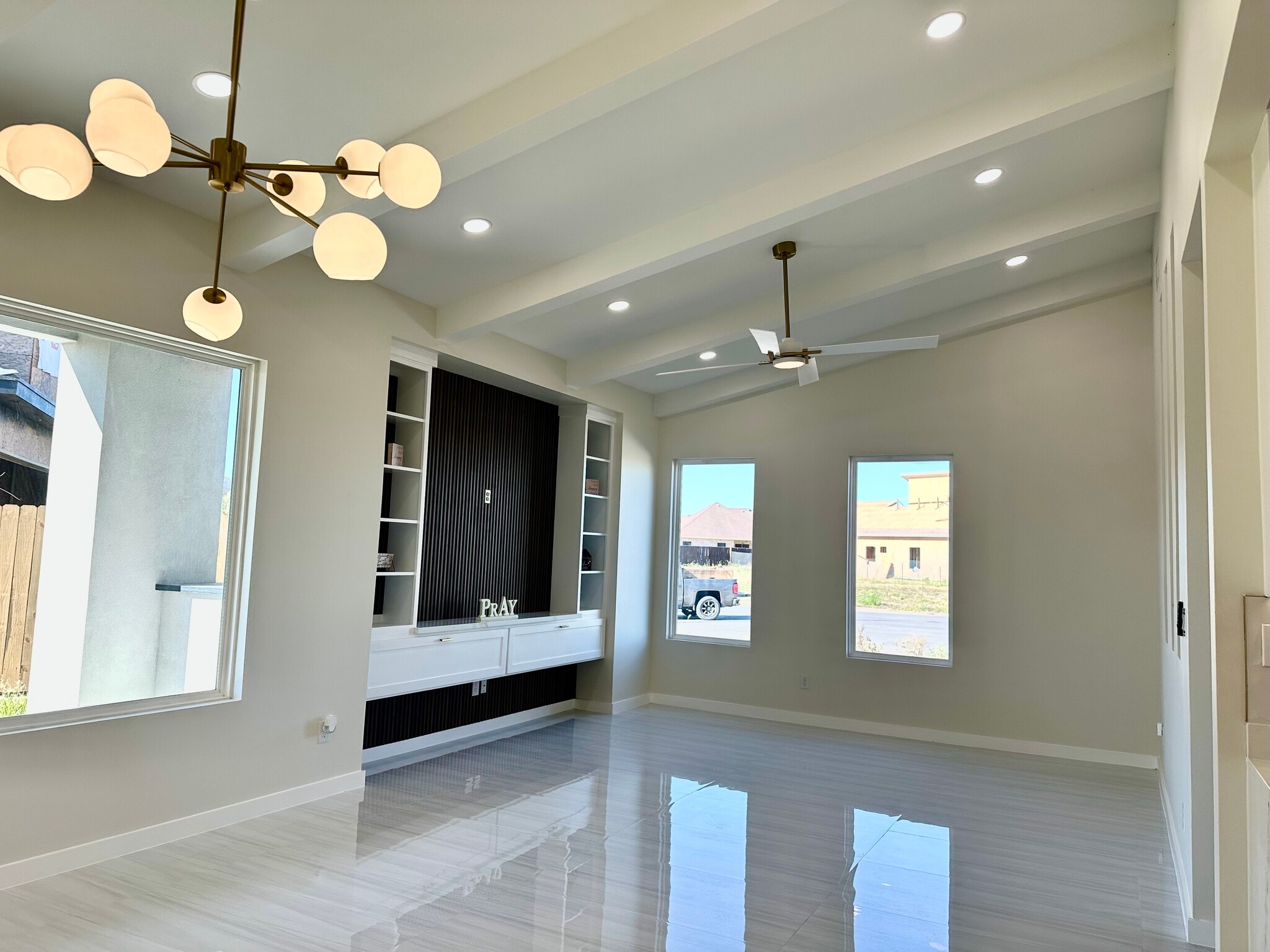 Building Photo - 6108 Mackenna Dr