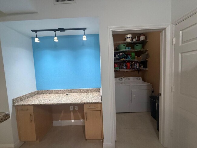 Building Photo - Modern Flagler Village Living at Sole Fort Lauderdale - SEASONAL RENTAL