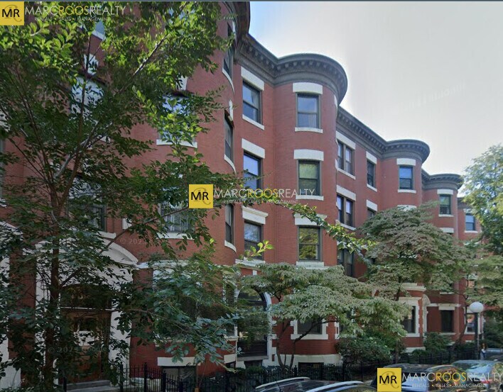 Primary Photo - 84 Gainsborough St