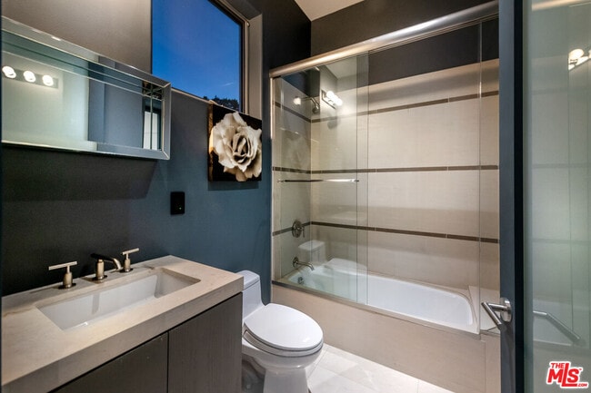 Building Photo - 4533 Estrondo Dr