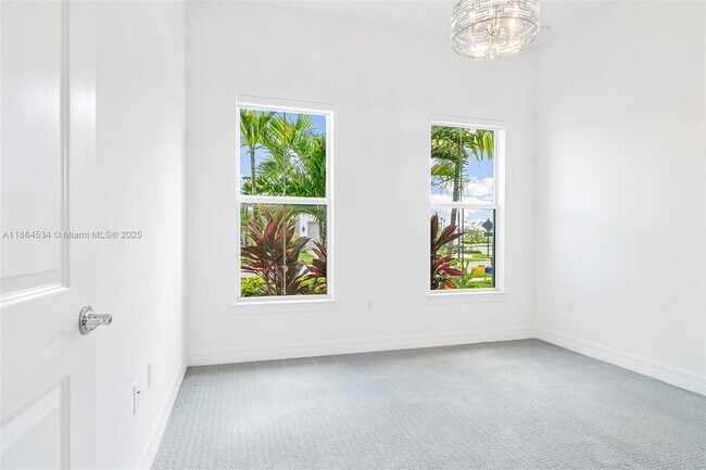 Building Photo - 10444 Northbrook Cir