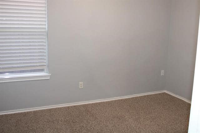 Building Photo - 7977 Glenway Dr