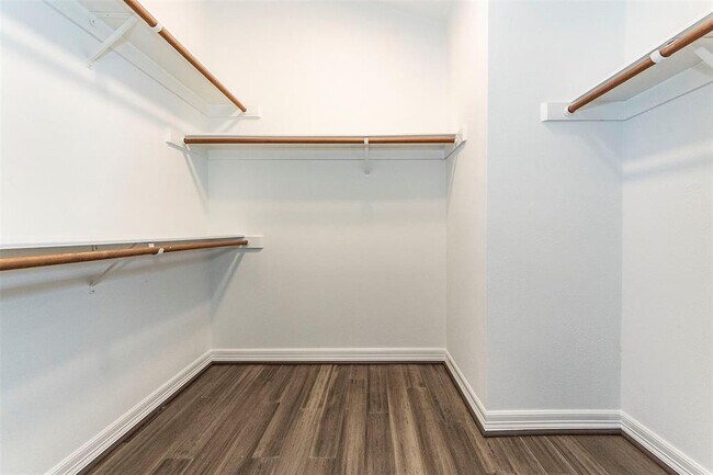 Building Photo - 2030 Cutter Dr
