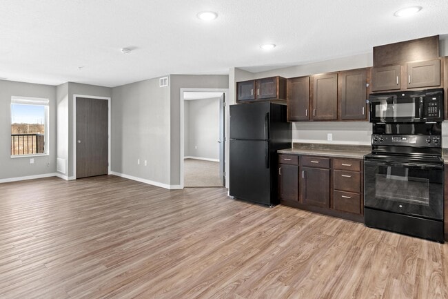 Building Photo - Core Crossings Apartments