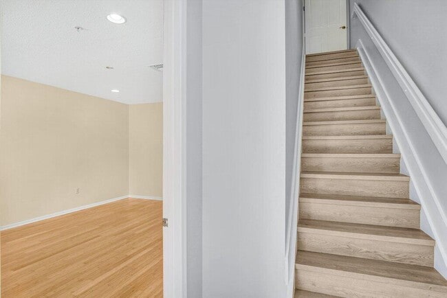 Building Photo - 1383 Piazza Pitti