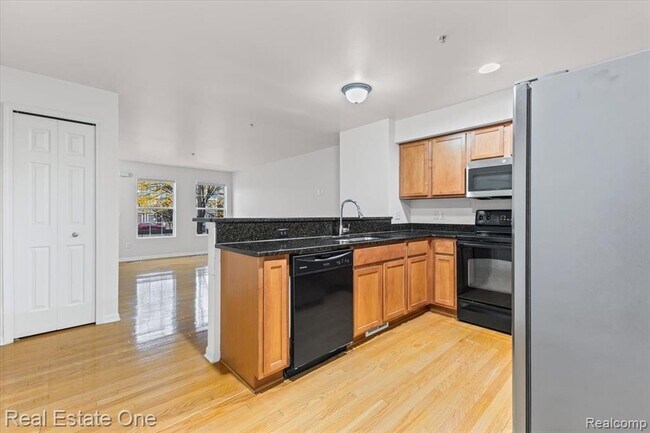 Building Photo - 1084 Faulkner