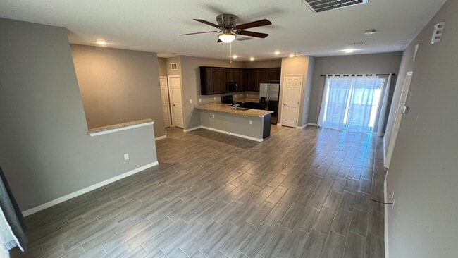 Building Photo - Gorgeous 3 Bedroom, 2 Bathroom Home in Palm Bay!!