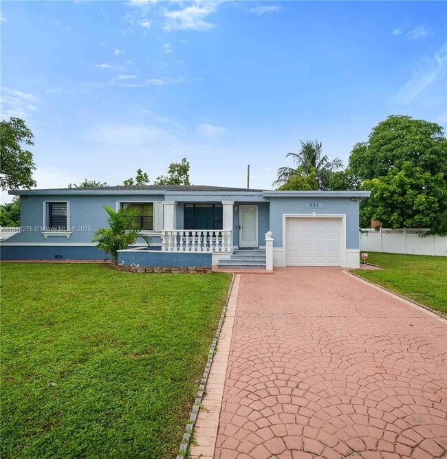 Building Photo - 951 NW 148th St