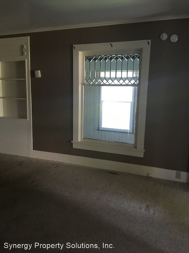 Building Photo - 4 br, 1.5 bath House - N. Union St. 265 Cr...