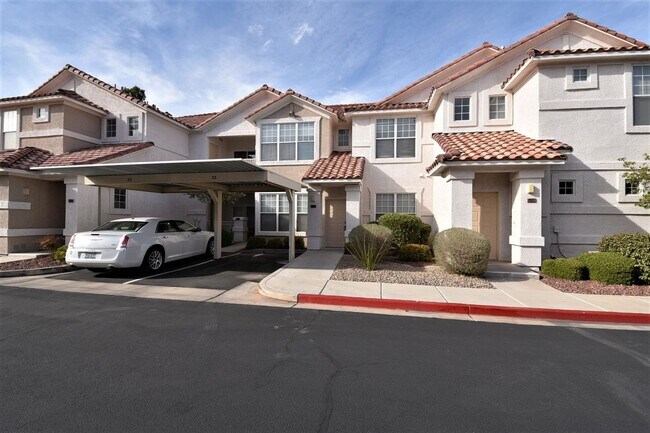 Building Photo - BEAUTIFUL 2 BED, 2 BATH CONDO AT MORGYN RI...