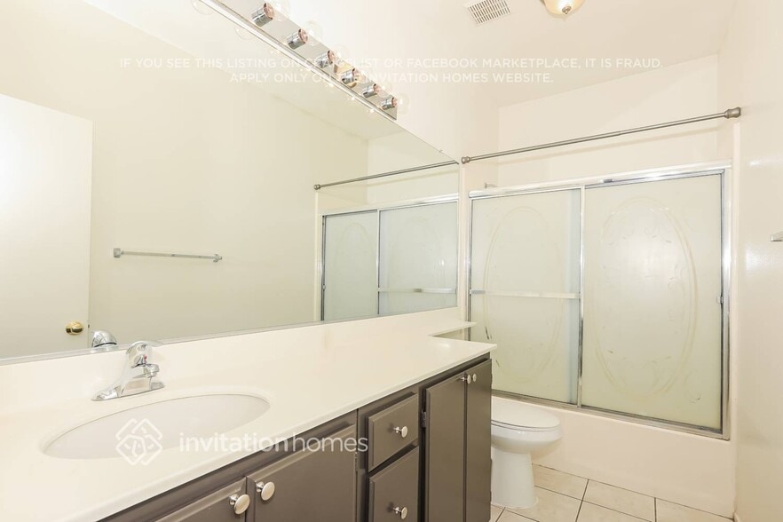 Building Photo - 4672 Countrygate Ct