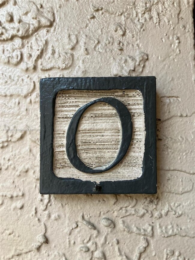 Building Photo - 601 Cypress Lake Blvd