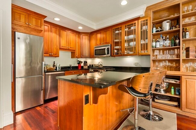 Building Photo - 53 Upland Rd