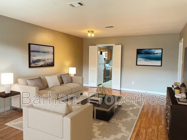 Building Photo - 4133 NE Stallings Dr