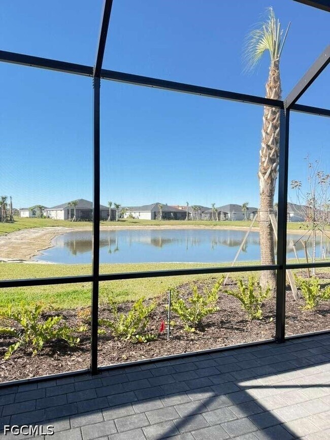 Building Photo - 14778 Martingale Pl