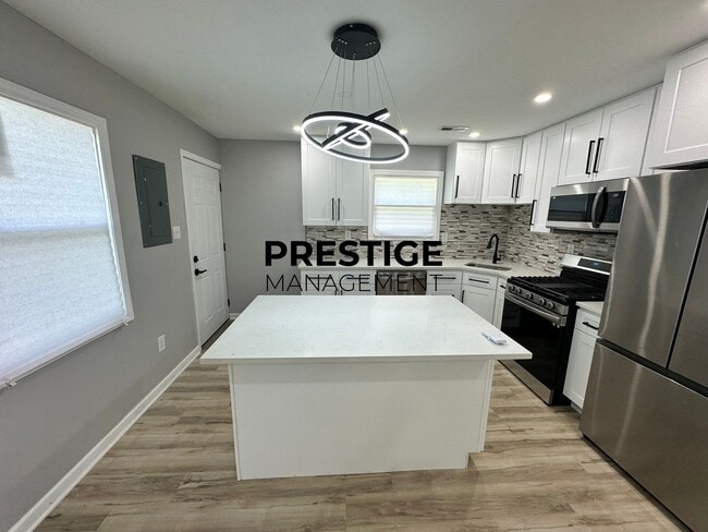 Building Photo - Updated 3 Bedroom Home in Gary