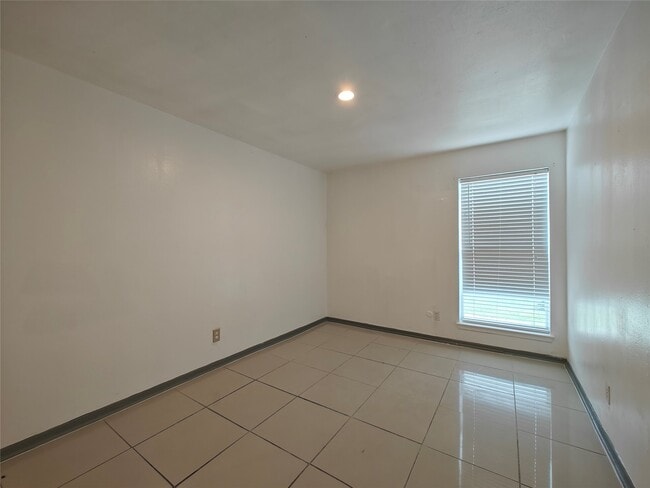 Building Photo - 4471 Yupon Ridge Dr