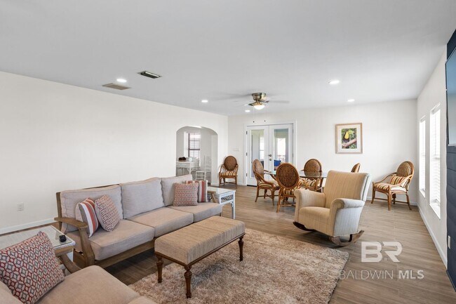 Building Photo - 35676 Boykin Blvd