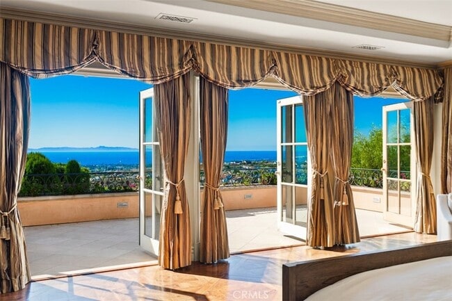 Building Photo - 1 Rim Ridge