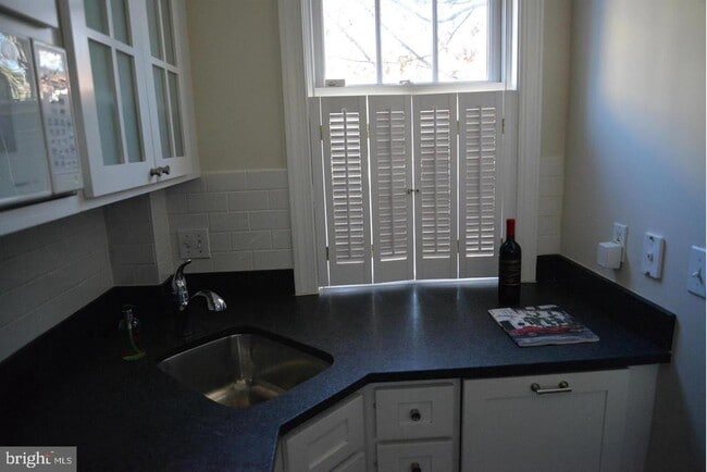 Building Photo - 2706 N St NW