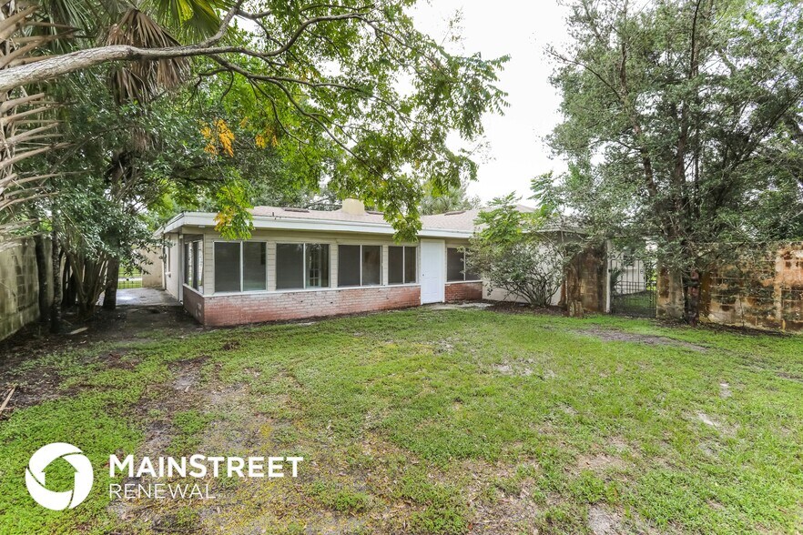 Building Photo - 200 Odham Dr