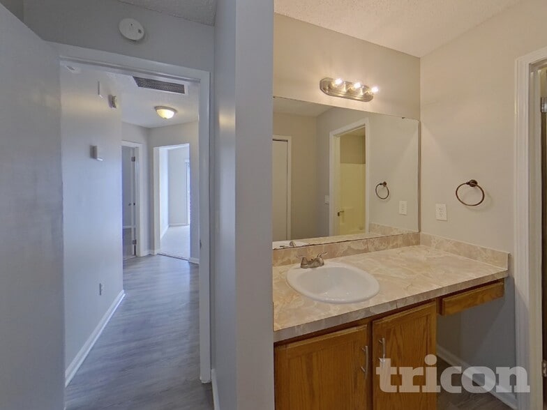 Building Photo - 8168 Fort Lee Trail