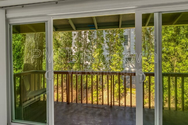 Building Photo - 303 Cervantes Cir