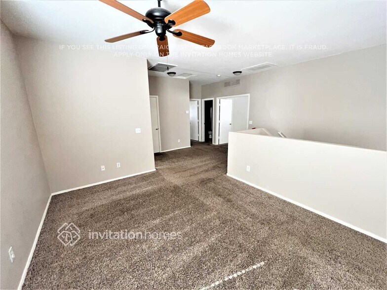 Building Photo - 13232 W Watson Ln