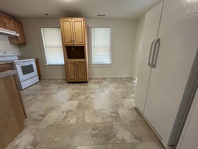 Building Photo - Shawboro Rental