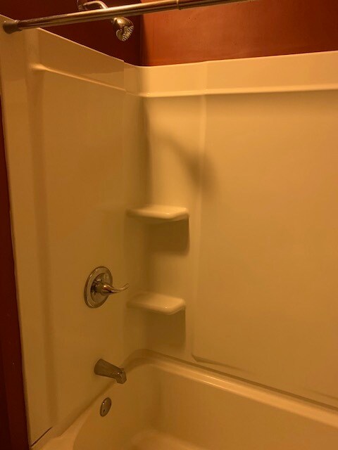 Building Photo - 150 S East St