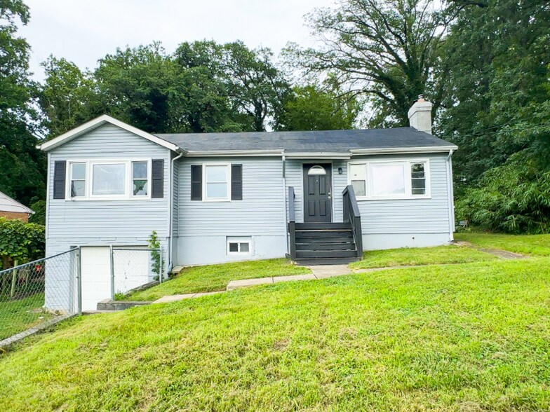 Primary Photo - 1206 Quo Ave