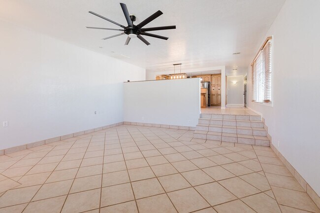 Building Photo - 3 Bedroom 2 Bath With A Mountain View Home!